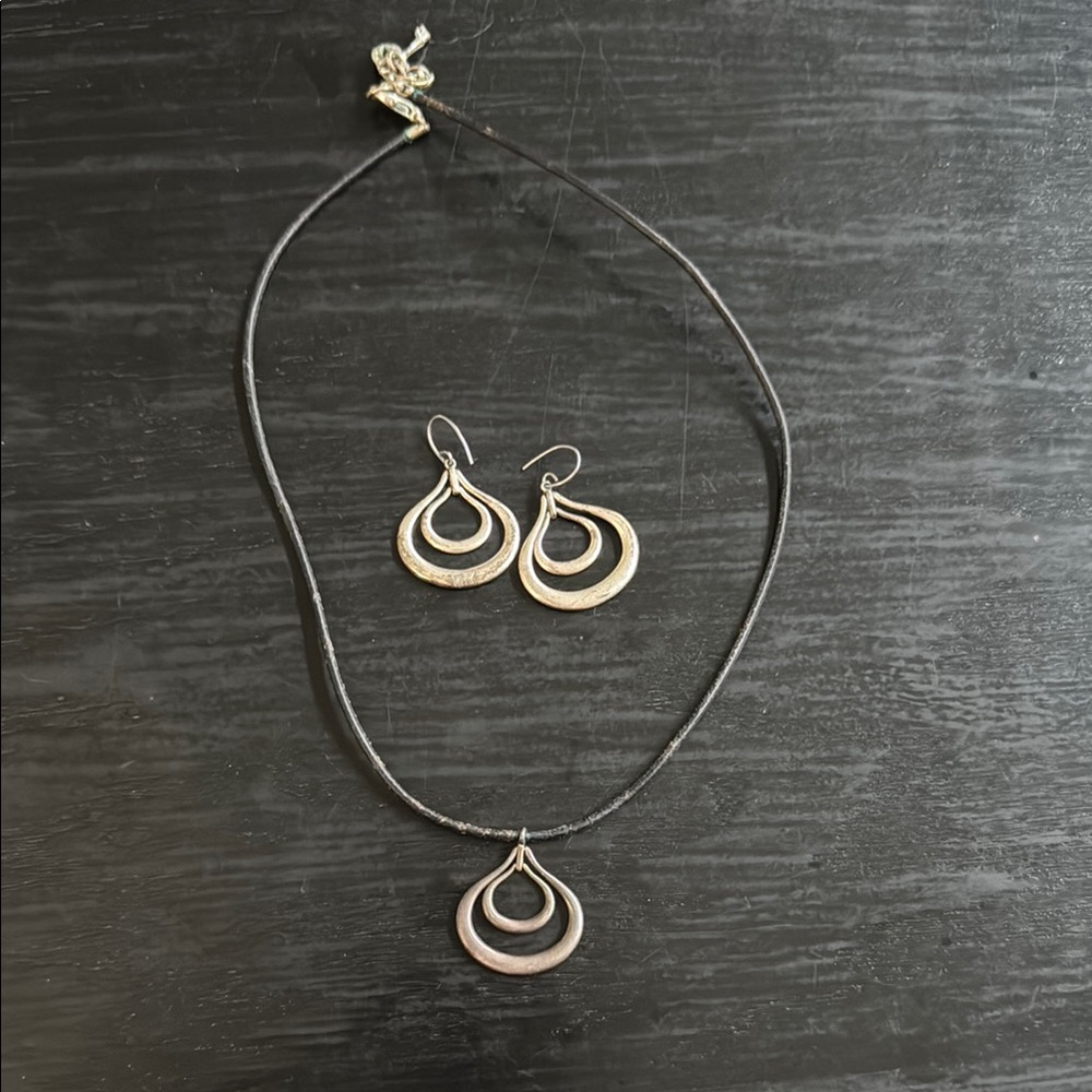 Elegant Pendant Necklace and Earring Set